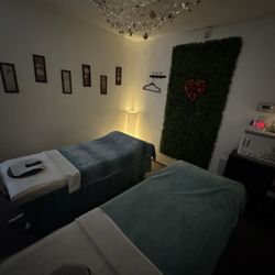 Pacific Shell Massage