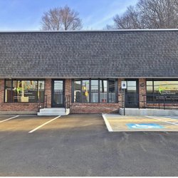 Q3R Chiropractic + Sports Performance - Front of Building