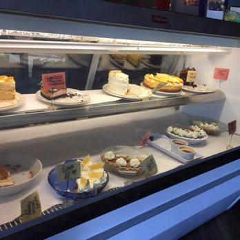 Cafe 1217 - Some of the yummy desserts you can choose from!! - New American Near Me - Hot Springs, Arkansas