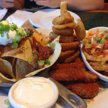 Smokey Bones - Barbeque Near Me - Colonie, New York