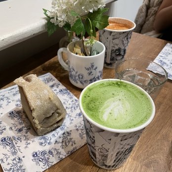 maman - Matcha latte - Bakeries Near Me - New York, New York maman - Matcha latte - Bakeries Near Me - New York, New York