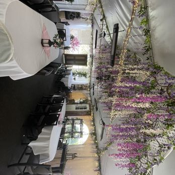 Cucina Calandra - Floral pop up - Italian Near Me - Fairfield, New Jersey Cucina Calandra - Floral pop up - Italian Near Me - Fairfield, New Jersey