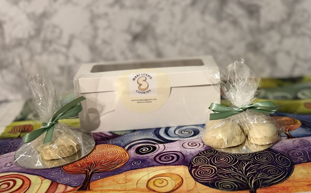 Marilynn's S Cookies Logo