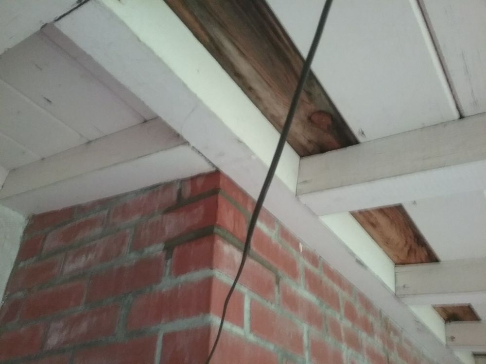 Slide of Steele's Roofing Company