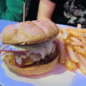 BEAST & BIRD - Updated January 2025 - 13 Photos - Vinton, Iowa - Food