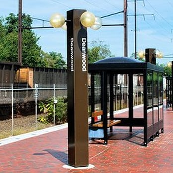 Deanwood Metro Station - Public Transportation Near Me - Washington, DC, District of Columbia Deanwood Metro Station - Public Transportation Near Me - Washington, DC, District of Columbia