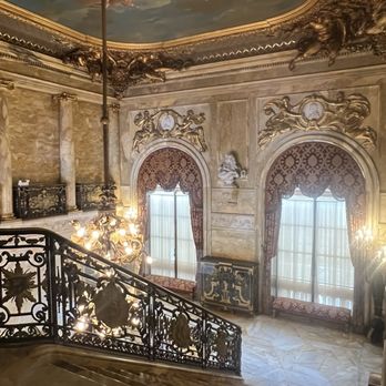 Marble House - Landmarks & Historical Buildings Near Me - Newport, Rhode Island