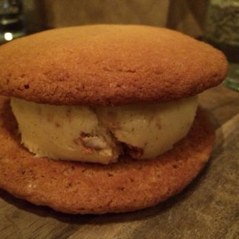 The Salted Pig - Ice cream cookie sandwich - Gastropubs Near Me - Riverside, California The Salted Pig - Ice cream cookie sandwich - Gastropubs Near Me - Riverside, California