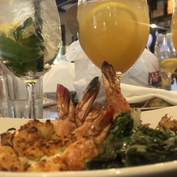 Pappadeaux Seafood Kitchen - Shrimp & Grits - Cajun/Creole Near Me - Norcross, Georgia