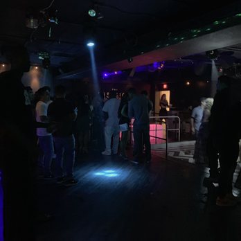 The District - One of the open areas next to the dance floor around 11:30. The dance floor is to the right and one of the bars is to the left. - Dance Clubs Near Me - Honolulu, Hawaii The District - One of the open areas next to the dance floor around 11:30. The dance floor is to the right and one of the bars is to the left. - Dance Clubs Near Me - Honolulu, Hawaii