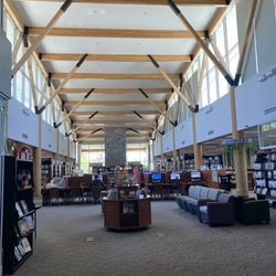 San Diego Public Library - Rancho Bernardo Branch Library - Inside