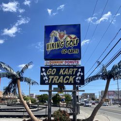 Viking Golf Amusements - Fun spot for mini golf and go kart riding!