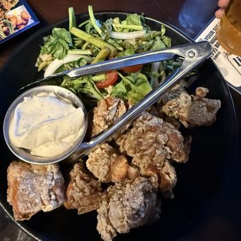 Moani Waikiki - Seafood Near Me - Honolulu, Hawaii