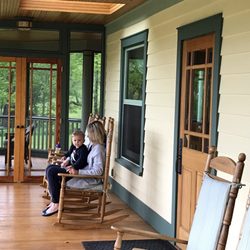 Breezy Hill Inn