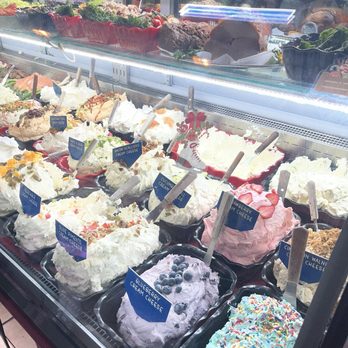 Bagel World - Cream cheese flavors - Bagels Near Me - Brooklyn, New York Bagel World - Cream cheese flavors - Bagels Near Me - Brooklyn, New York