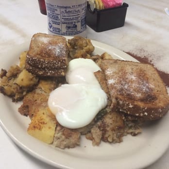 Blue Benn Diner - Turkey hash with perfectly poached eggs and toast - Diners Near Me - Bennington, Vermont