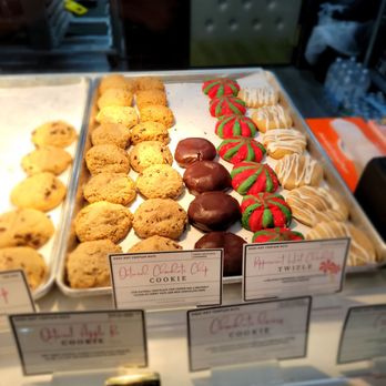 Duchess Cookies - Desserts Near Me - Plainview, New York