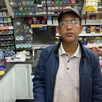 Shell Gas Stations - This scumbag tried to charge me $26 for a pack of cigarettes and a single can of beer! Price gauging douchebag. DO NOT GO TO THIS #ShellUSA - Gas Stations Near Me - Deerfield Beach, Florida