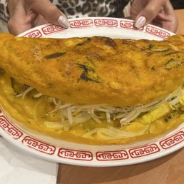 Vegetarian banh xeo Vegetarian banh xeo