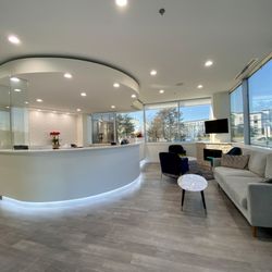Nik Family & Cosmetic Dentistry