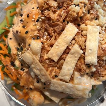 Honu Poke - a bowl of food on a table - Poke Near Me - Aurora, Illinois