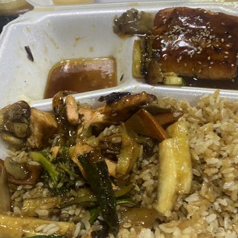 Yamato - Hibachi salmon - Japanese Near Me - Manchester, Tennessee