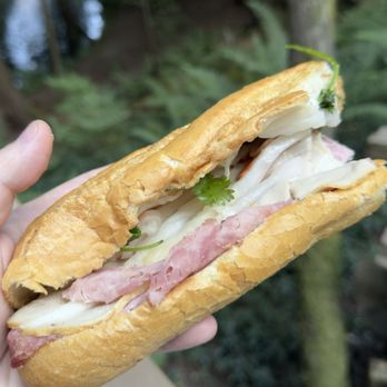 Ba Le Sandwich Shop - Sandwiches Near Me - Vancouver, British Columbia