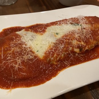 La Casa Pasta Restaurant - Veal Parmigiana - Italian Near Me - Newark, Delaware La Casa Pasta Restaurant - Veal Parmigiana - Italian Near Me - Newark, Delaware