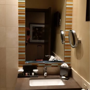 The Pearl Hotel - Hotels Near Me - New York, New York The Pearl Hotel - Hotels Near Me - New York, New York