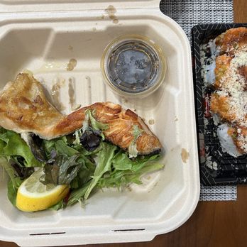 SushiStop Pasadena - Sushi Bars Near Me - Pasadena, California SushiStop Pasadena - Sushi Bars Near Me - Pasadena, California