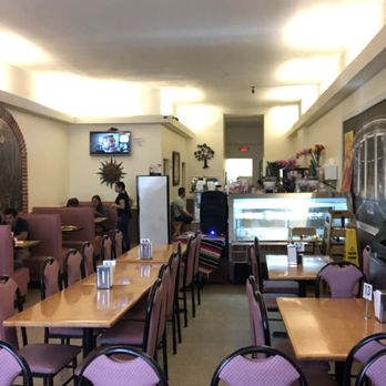 El Globo Restaurant - Dining room - Mexican Near Me - Grand Rapids, Michigan
