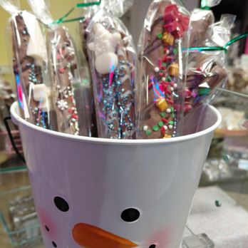 Twisted Sweets - Chocolatiers & Shops Near Me - Middleburg Heights, Ohio
