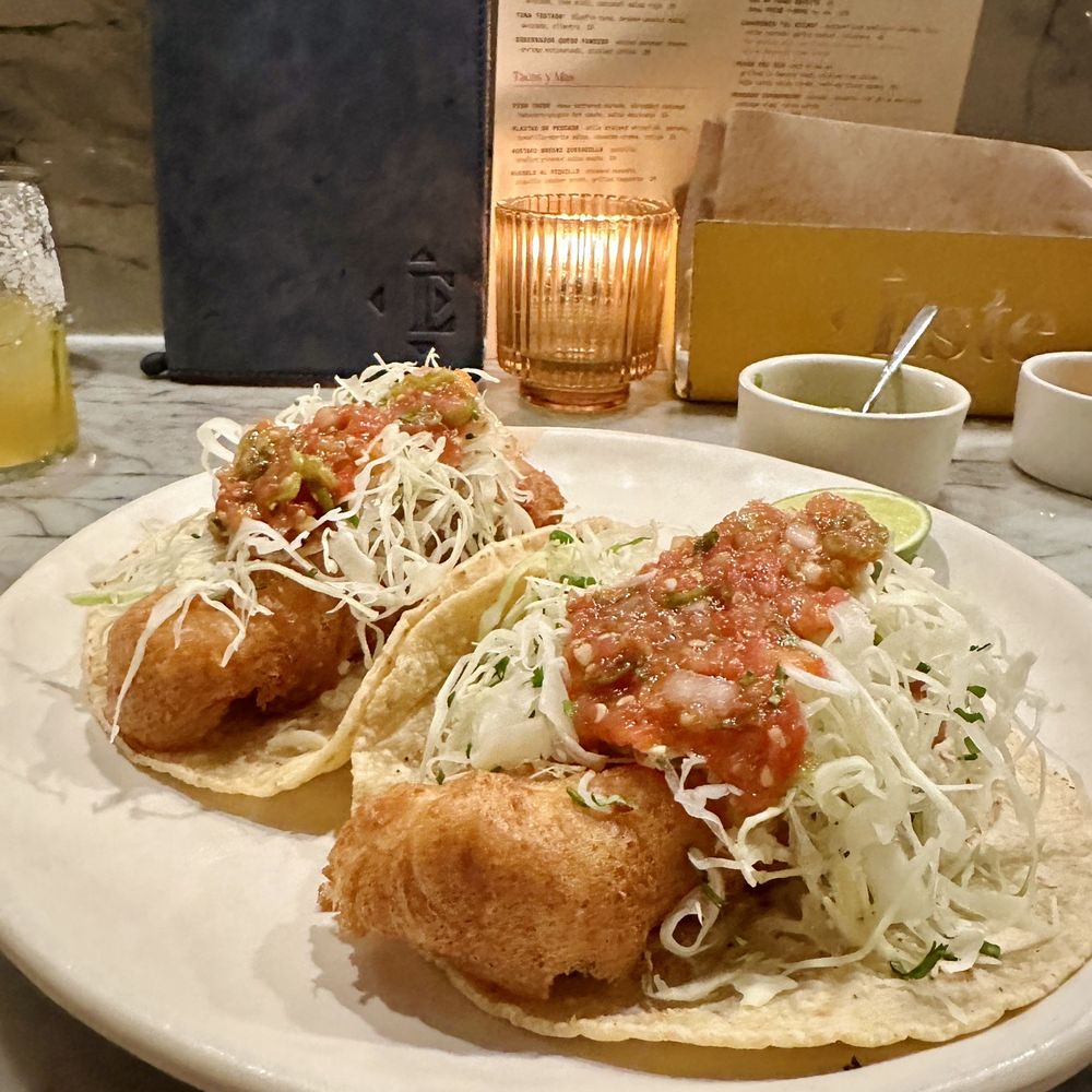 Este - Seafood Near Me - Austin, Texas Este - Seafood Near Me - Austin, Texas