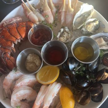 ARLO - Arlo Seafood Platter - New American Near Me - San Diego, California