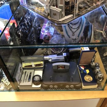 Peddlers Mall - N64!! - Flea Markets Near Me - Indianapolis, Indiana