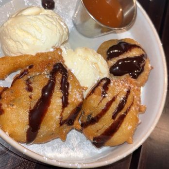 Nine Kitchen and Bar - fried oreos - New American Near Me - Ferndale, Michigan