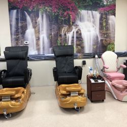 Angelie's Nails and Spa