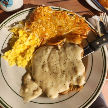 Izzy's Cafe - Chicken fried goodness - Barbeque Near Me - El Cajon, California