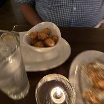 5 Napkin Burger - Cheese curds - Burgers Near Me - New York, New York