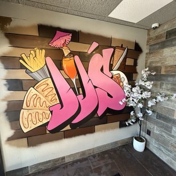 Jay Jay's Bistro - Mediterranean Near Me - Troy, Michigan