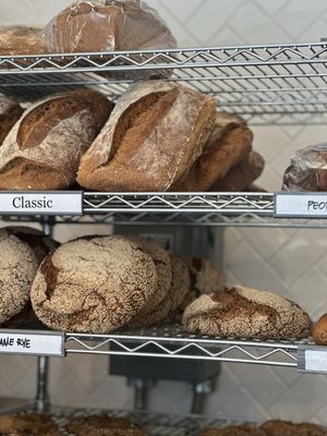 Motzi Bread by null