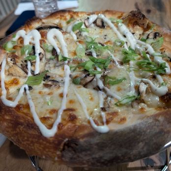 Fast Friends Beer - Mushroom pizza - Breweries Near Me - Austin, Texas