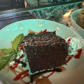 Freddy’s Chophouse - Chocolate cake - American Near Me - San Diego, California