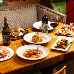 The Oaks Restaurant & Bar