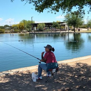Pioneer Community Park - Fishing Near Me - Peoria, Arizona Pioneer Community Park - Fishing Near Me - Peoria, Arizona