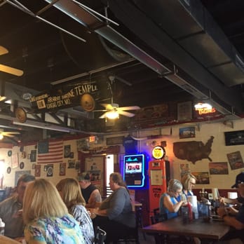 A Little BBQ Joint - Decor - Barbeque Near Me - Independence, Missouri