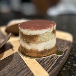 Primrose Bakery - Tiramisu Mini Cake