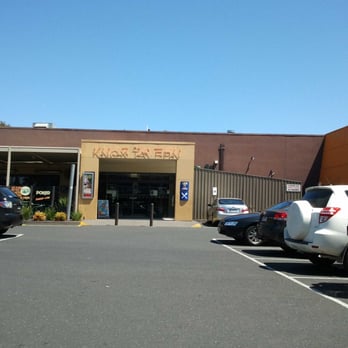 Knox Tavern - Hotels Near Me - Wantirna South, VIC