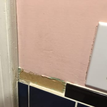 The Belmont Hotel - The missing tile in the bathroom - Hotels Near Me - Port Townsend, Washington The Belmont Hotel - The missing tile in the bathroom - Hotels Near Me - Port Townsend, Washington