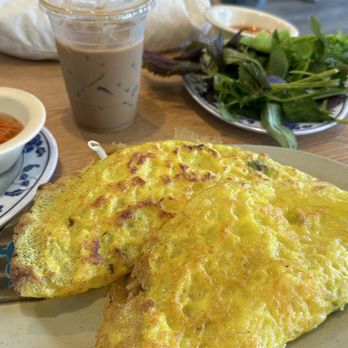 Saigon Dish - Vietnamese Crepes ( banh Xeo) - Vietnamese Near Me - Lawndale, California Saigon Dish - Vietnamese Crepes ( banh Xeo) - Vietnamese Near Me - Lawndale, California